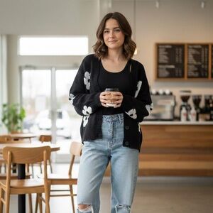 Just Polly Darling Daisies Open 4 Button Cardigan Black With White Flowers Sz L